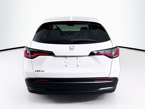 Certified 2026 Honda HR-V LX image 29
