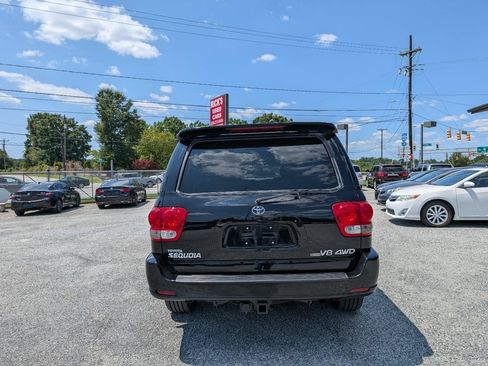 Used 2007 Toyota Sequoia Limited AWD/4WD image 8