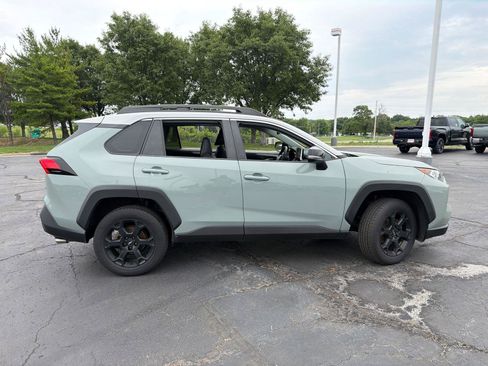 Used 2020 Toyota RAV4 TRD Off-Road w/ TRD Off-Road Weather Package AWD/4WD image 10