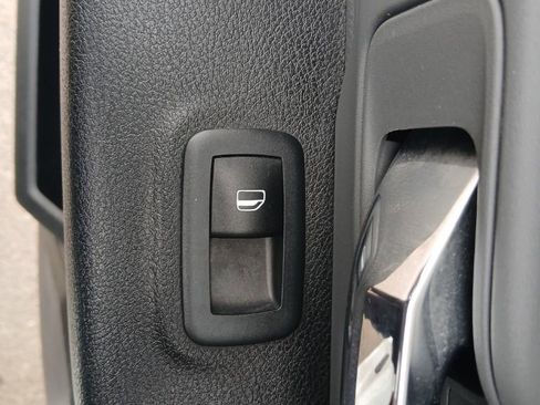 Used 2023 RAM 1500 Classic SLT w/ Electronics Group AWD/4WD image 36