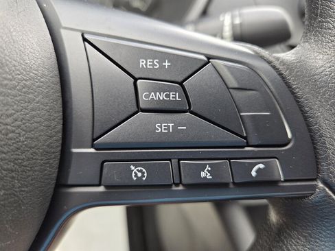 Used 2024 Nissan Altima 2.5 S FWD image 15