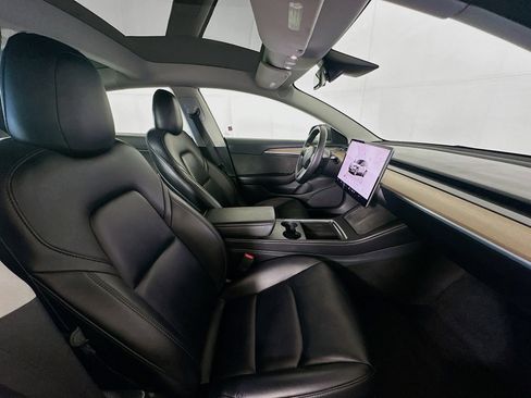 Used 2023 Tesla Model 3 Standard Range image 30