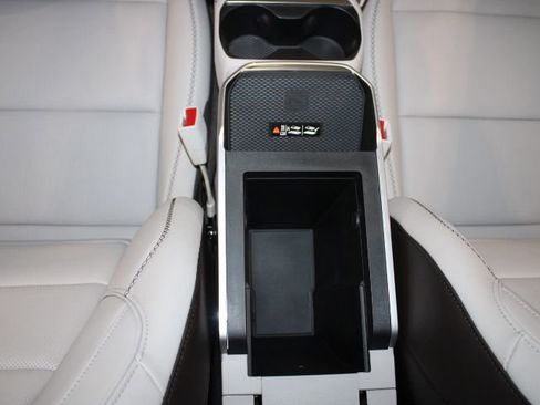 New 2026 GMC Terrain Denali AWD/4WD image 31