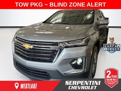 Used 2023 Chevrolet Traverse LT