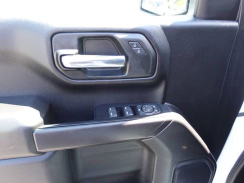 Used 2024 Chevrolet Silverado 1500 W/T w/ WT Value Package AWD/4WD image 18