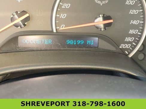 Used 2012 Chevrolet Corvette Coupe RWD image 12
