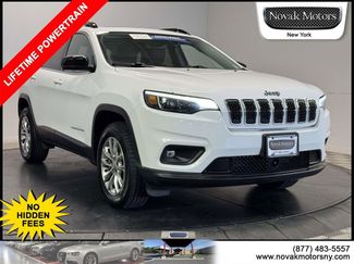 Used 2022 Jeep Cherokee Latitude Lux w/ Sun & Sound Group image 1