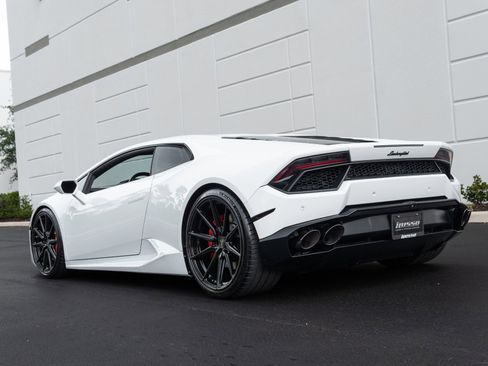 Used 2016 Lamborghini Huracan LP 580-2 RWD image 24