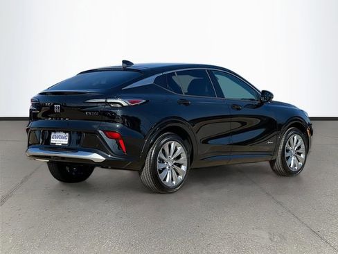 New 2026 Buick Envista Avenir image 4