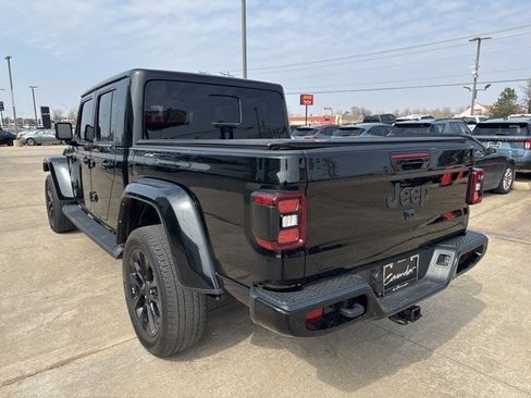 Used 2022 Jeep Gladiator Overland image 5