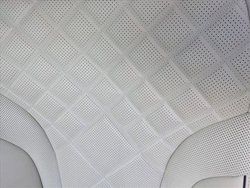 Used 2025 Genesis GV80 3.5T Prestige image 14