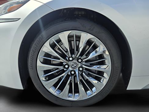 Used 2018 Lexus LS 500 AWD w/ Interior Upgrade Package image 14