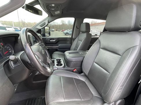 Used 2022 Chevrolet Silverado 2500 LTZ w/ LTZ Plus Package AWD/4WD image 3