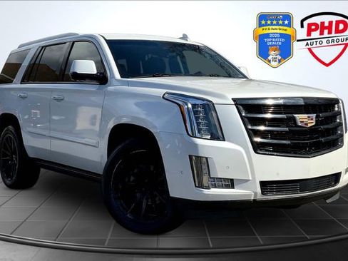 Used 2019 Cadillac Escalade Premium Luxury AWD/4WD image 1