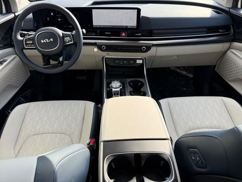 New 2026 Kia Carnival SX w/ SX Dark Edition Package image 8