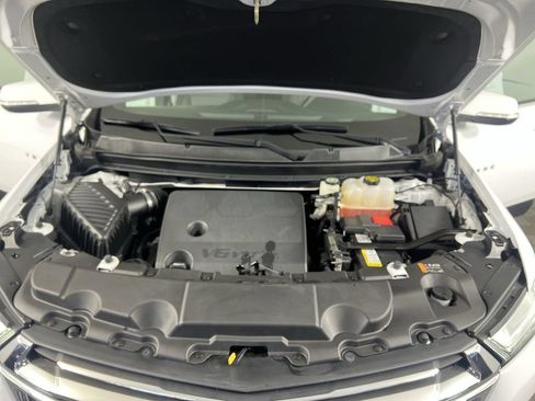 Certified 2023 Chevrolet Traverse LT AWD/4WD image 30