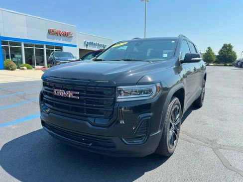 Used 2023 GMC Acadia SLE w/ Driver Convenience Package AWD/4WD image 2