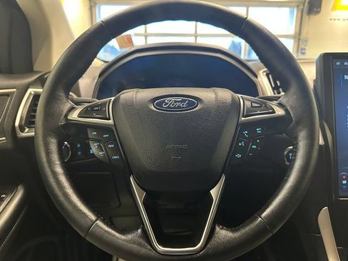 Used 2024 Ford Edge SEL w/ Convenience Package AWD/4WD image 9