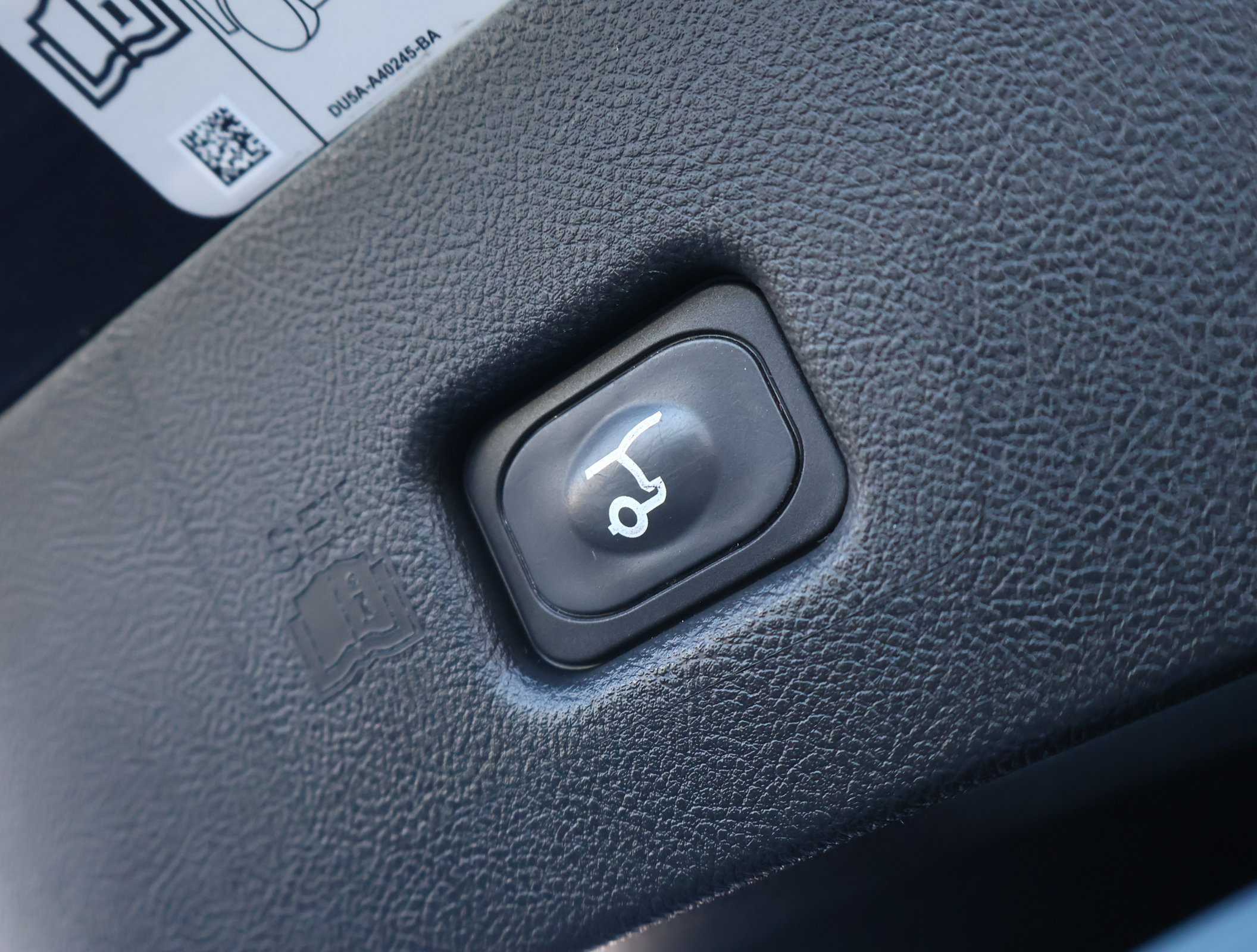 Used 2020 Lincoln Nautilus Reserve w/ Equipment Group 201A FWD image 28