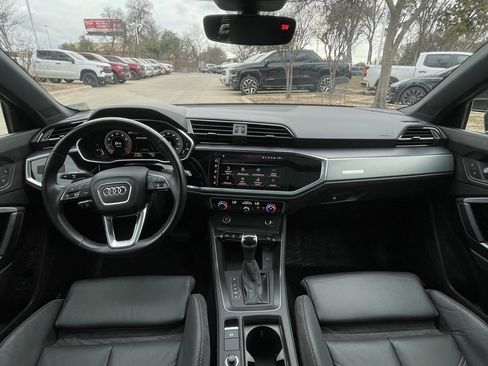 Used 2022 Audi Q3 2.0T Premium Plus image 12