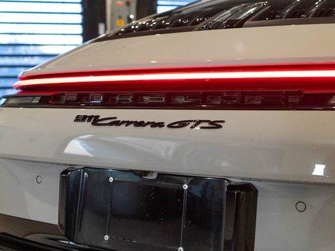 Certified 2025 Porsche 911 Carrera GTS RWD image 15