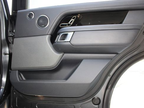 Used 2021 Land Rover Range Rover P525 Westminster Edition LWB image 19
