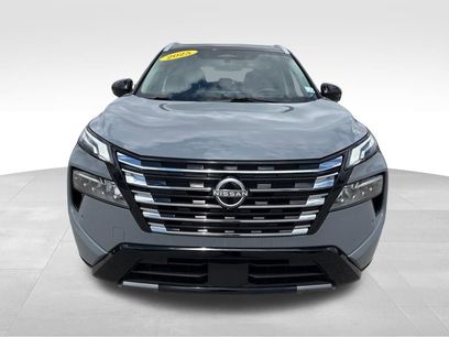 Used 2025 Nissan Rogue Platinum w/ Tech Package