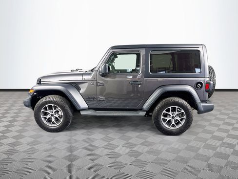 Used 2024 Jeep Wrangler Sport AWD/4WD image 4