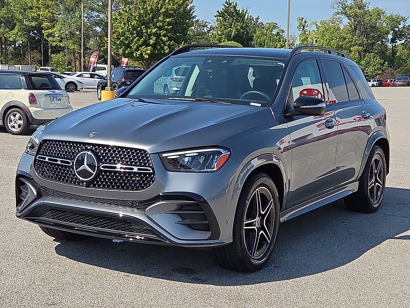 Used 2024 Mercedes-Benz GLE 450 4MATIC image 2