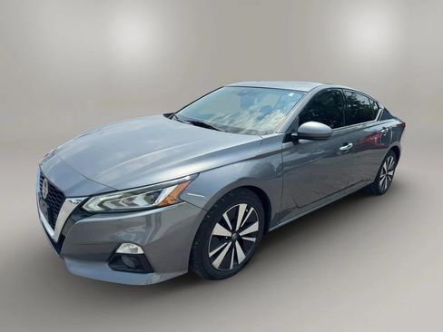 Used 2019 Nissan Altima 2.5 SL FWD image 7