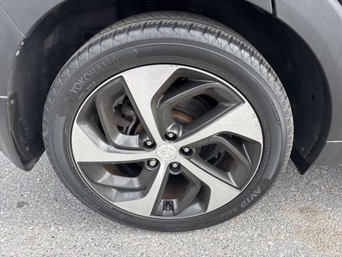 Used 2018 Hyundai Tucson Value w/ Cargo Package AWD/4WD image 23