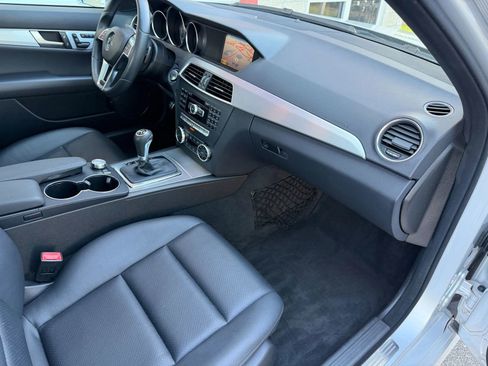 Used 2012 Mercedes-Benz C 250 Sedan image 49