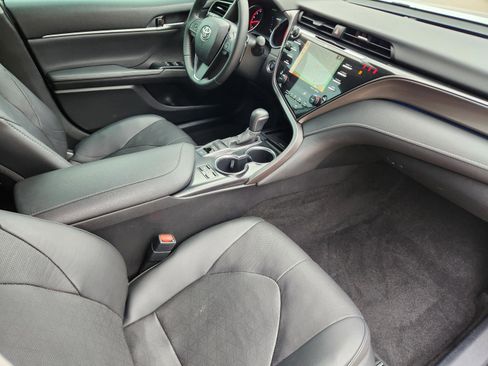 Used 2020 Toyota Camry XSE w/ Driver Assist Package FWD image 7