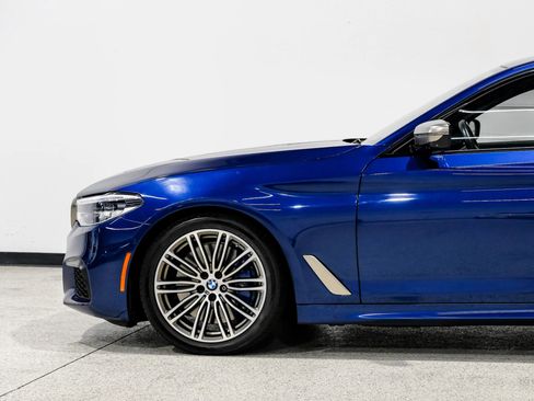 Used 2019 BMW M550i xDrive image 14