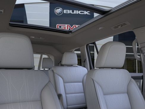 New 2027 Buick Enclave Avenir w/ LPO, Floor Liner Package AWD/4WD image 24