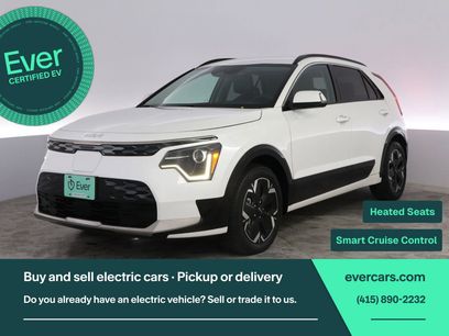 Used 2023 Kia Niro Wind