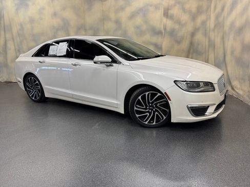 Used 2020 Lincoln MKZ Reserve w/ Luxury Package FWD image 8