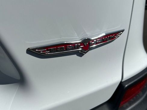 Used 2020 Jeep Cherokee Trailhawk w/ Cold Weather Group image 12