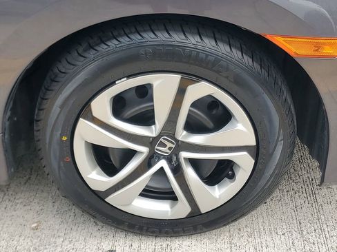 Used 2018 Honda Civic LX image 7