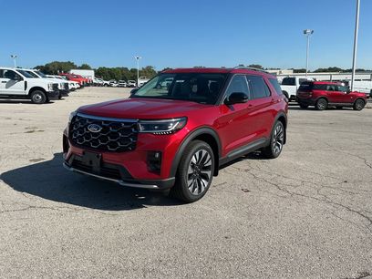 New 2026 Ford Explorer Platinum w/ LUX Leather Package