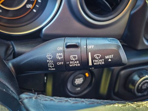 Certified 2021 Jeep Wrangler Willys image 15