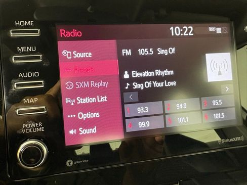 Used 2023 Toyota Camry SE FWD image 27