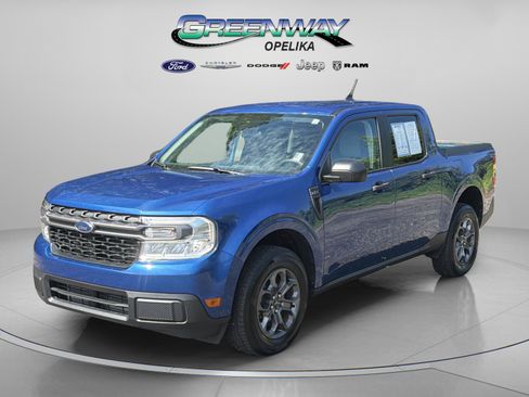 Used 2024 Ford Maverick XLT FWD image 3