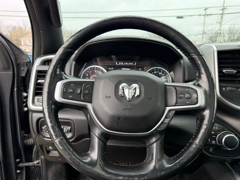 Used 2019 RAM 1500 Big Horn image 15