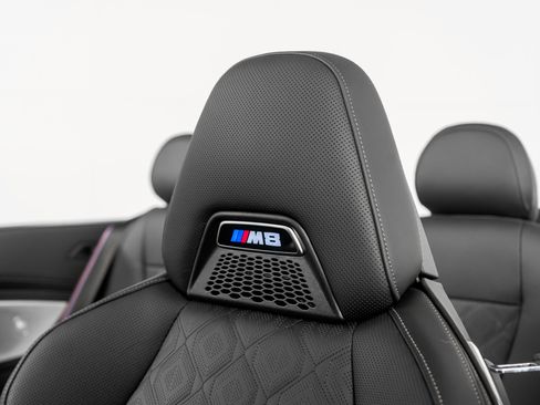 Used 2025 BMW M8 Competition image 32