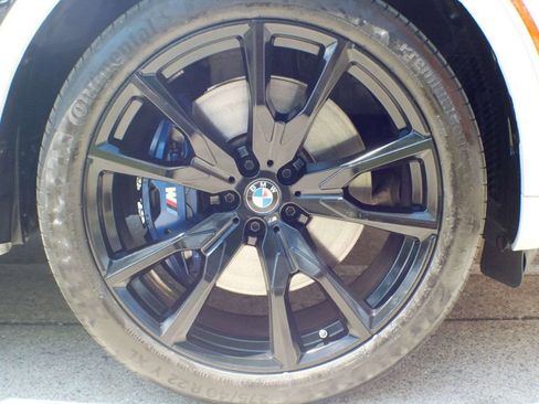 Used 2024 BMW X7 xDrive40i w/ M Sport Package AWD/4WD image 58