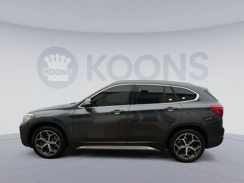 Used 2019 BMW X1 xDrive28i w/ Convenience Package image 2