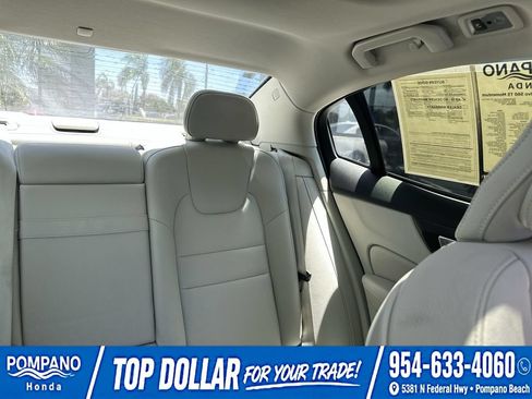 Used 2019 Volvo S60 T5 Momentum FWD image 15