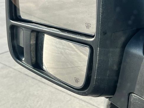 Certified 2025 RAM 2500 Big Horn AWD/4WD image 16