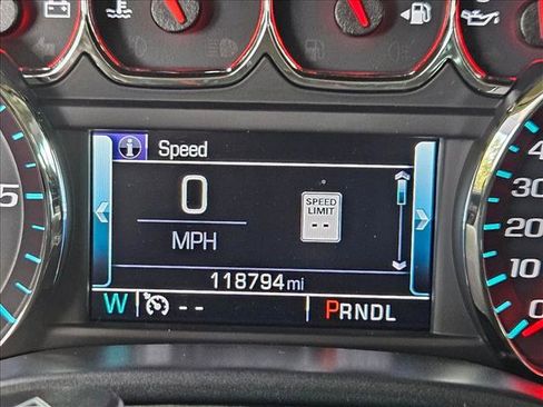 Used 2017 GMC Sierra 1500 SLT w/ Texas SLT Premium Package RWD image 10